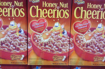 Does Honey Nut Cheerios have nuts